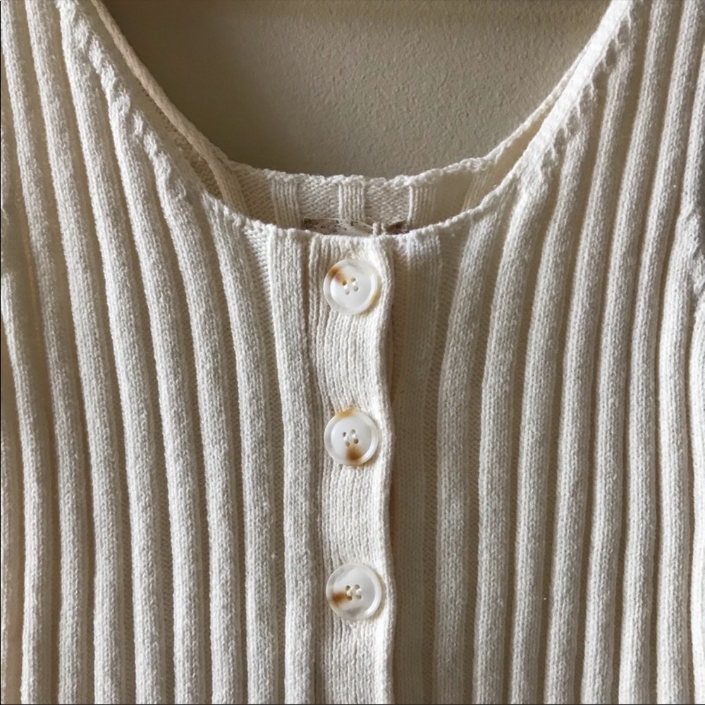 CHECK @thedustycarrot 🆕Hem & Thread Knitted Crop - Picture 7 of 8